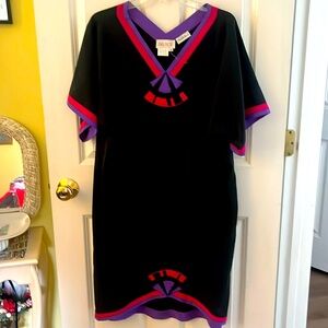 Vintage Women’s Bill Tice Black Tunic S/S Dress. Size Small
